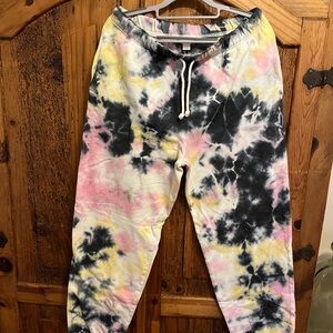 Aeropostale Pink and Yellow Tie-Dye Sweatpants